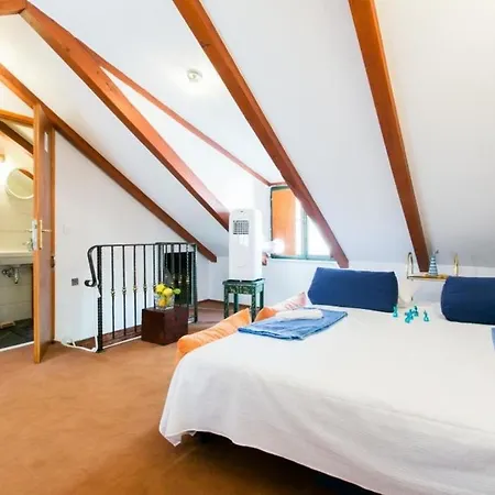 Διαμέρισμα Blue Symphony Old Town - Three Bedroom *