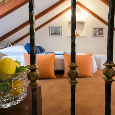 Blue Symphony Old Town - Three Bedroom Apartmán