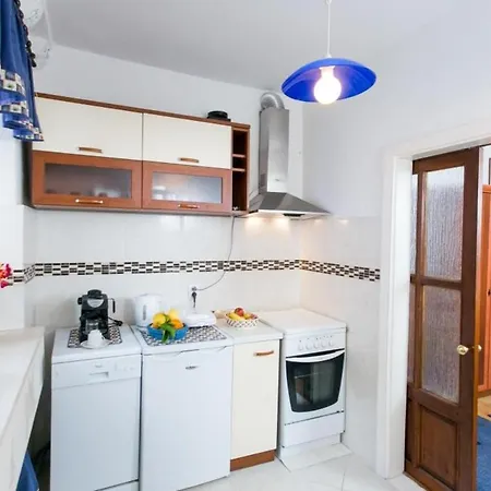 Blue Symphony Old Town - Three Bedroom Apartmán