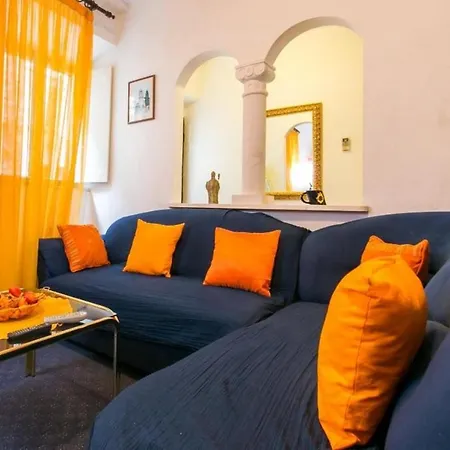 Apartman Blue Symphony Old Town - Three Bedroom *